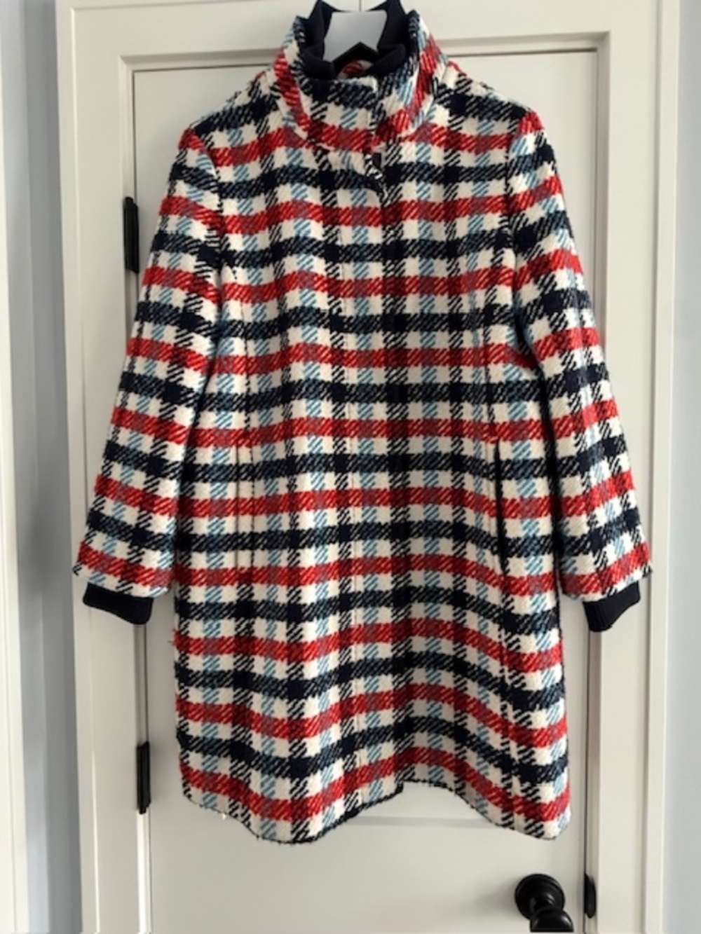 Women's Petite Large  Banana Republic Blue  Red Plaid Checkered Winter Coat
